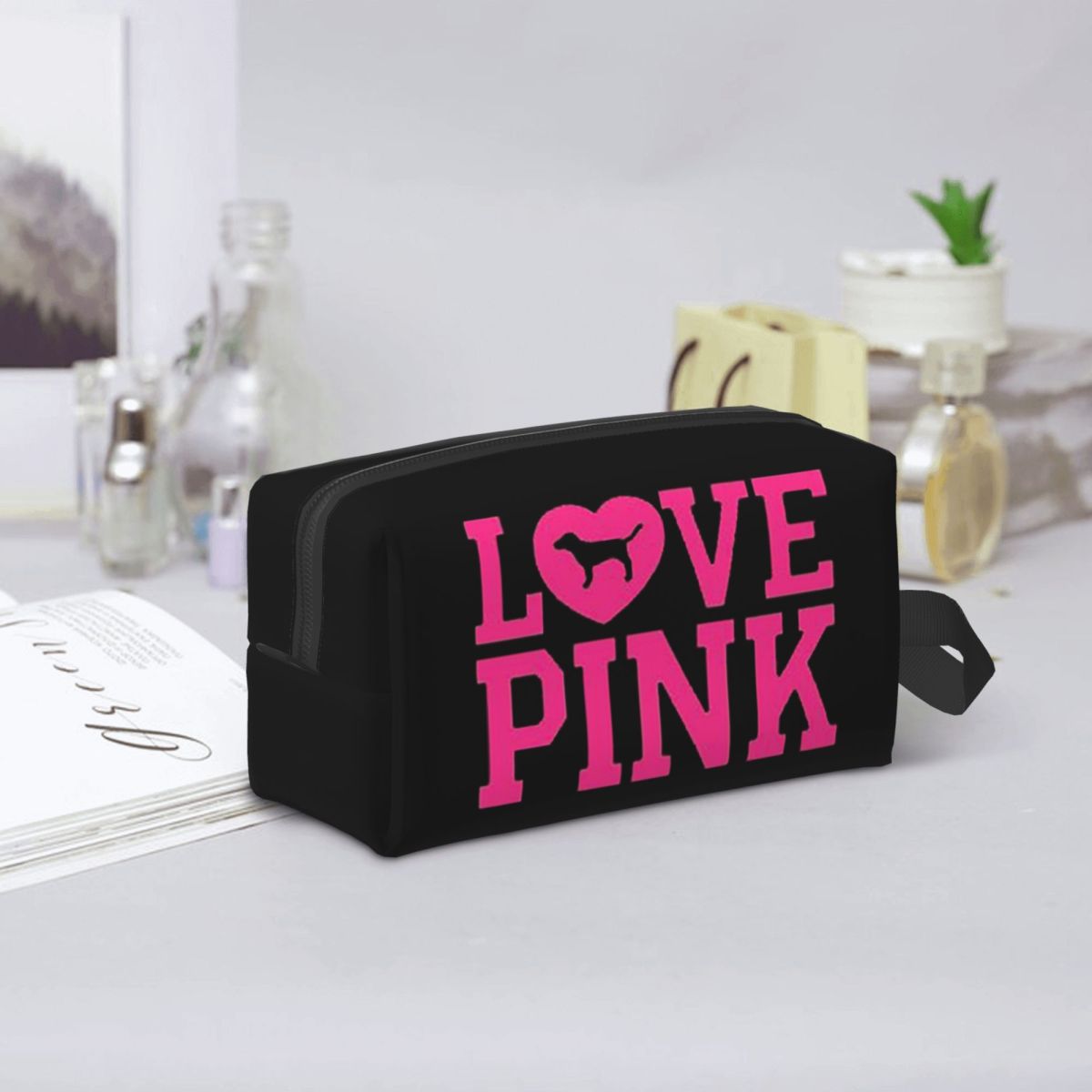 Beauty Love Makeup - Розовая косметичка Love Pink: органайзер для
