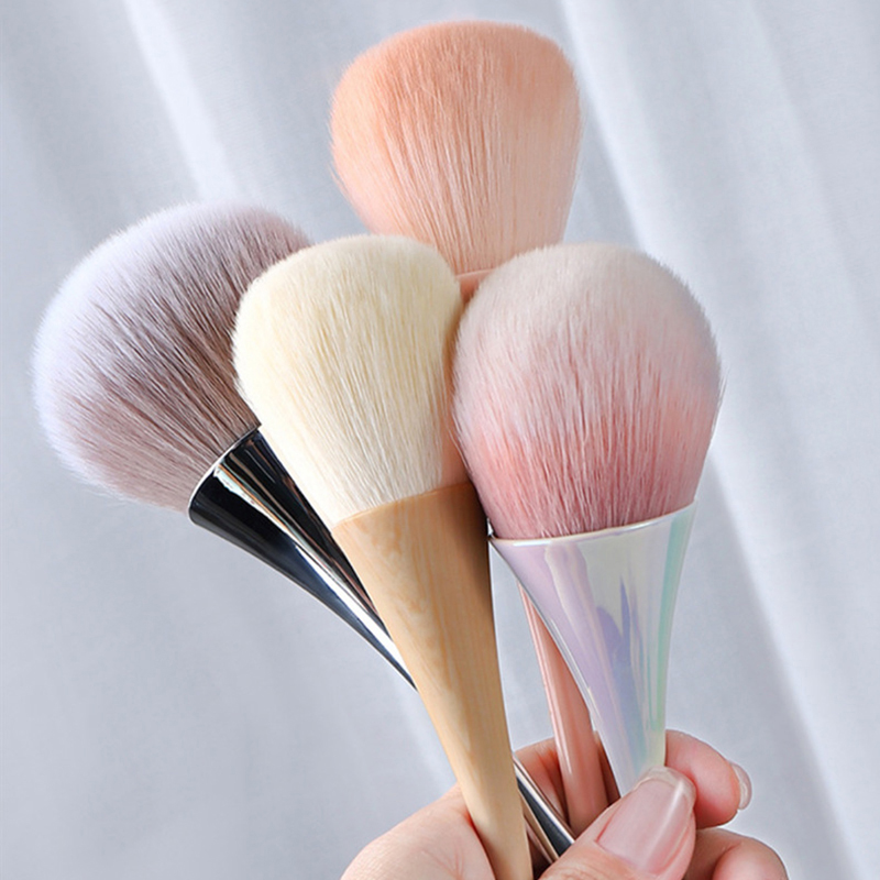 Beauty Flower Makeup - Щетка для маникюра и нейл-арта, с