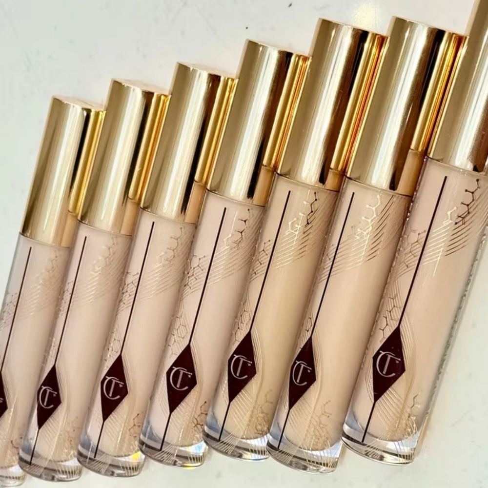 Консилер Charlotte Tilbury Hol – обзор и цена Makeup Fixing Mist