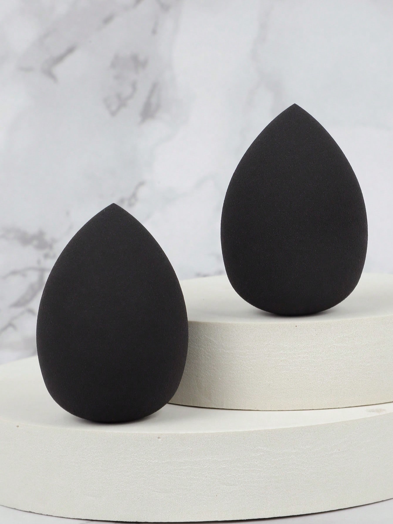 Спонж для макияжа в форме капл – обзор и цена Beauty Blender In Makeup